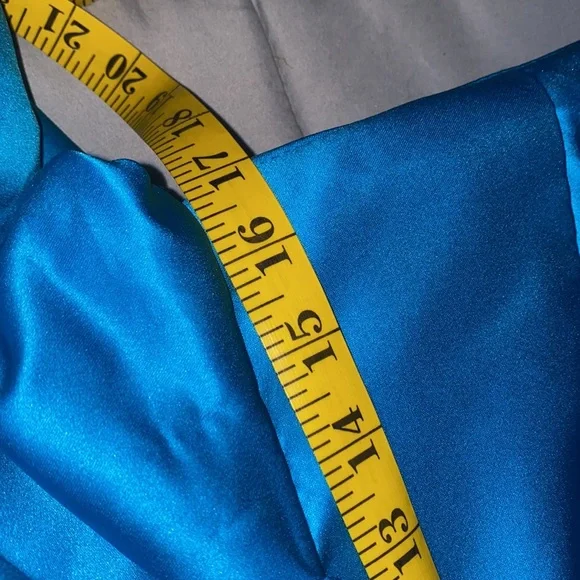 Blue never used dress size 10 with corset to adjust - Picture 8 of 13